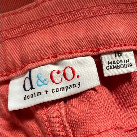 Women's Coral Pants - Picture 2 of 3